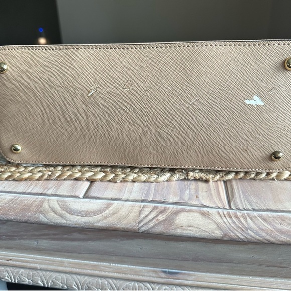 CALVIN KLEIN NWT Large Tote Nude Saffiano Leather Handbag H2RB1283 - Picture 14 of 16